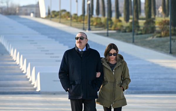 Prezident İlham Əliyev Xankəndi şəhərində Zəfər parkının açılışında iştirak edib