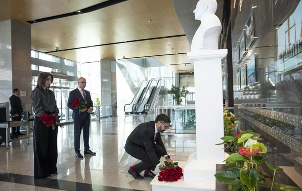 SOCAR Heydər Əliyevin anadan olmasının 103-cü ildönümü münasibətilə tədbir keçirib