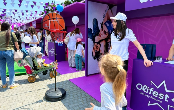 Bulvarda ölkənin ən böyük gözəllik festivalı yenidən keçirildi