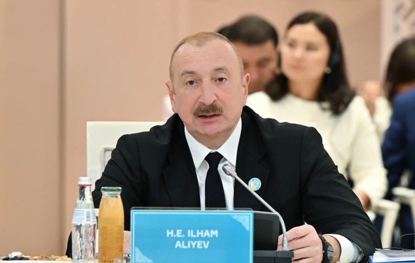 İlham Əliyev Türküstanda TDT-nin qeyri-rəsmi Zirvə görüşündə iştirak edib