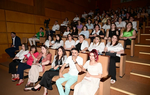 Leyla Əliyeva "Onlardan biri: Emil" adlı anım tədbirində iştirak edib