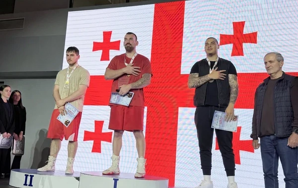 Azərbaycan boksçuları beynəlxalq turniri beş medalla başa vurdular