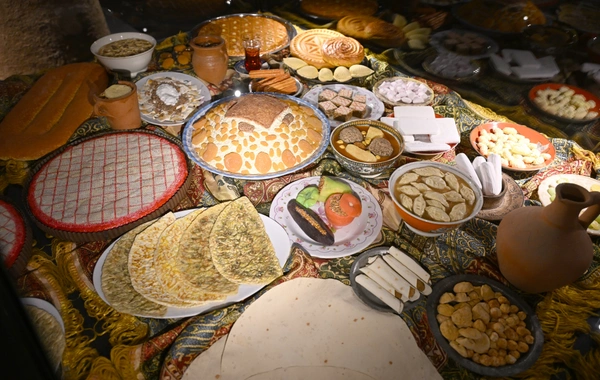 Leyla Əliyeva və Arzu Əliyeva Şəkidə tarixi-memarlıq abidələrinin bərpadan sonra açılışında iştirak ediblər