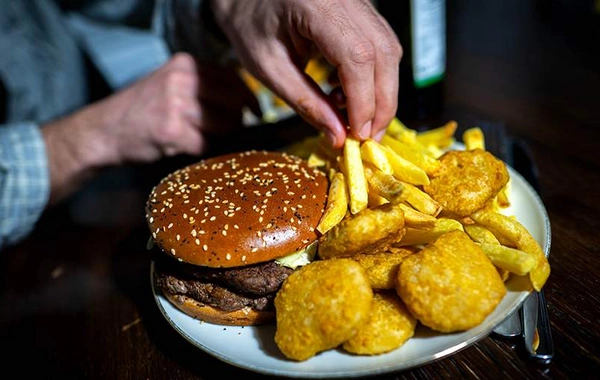 Doctor shared advice on the proper consumption of harmful products