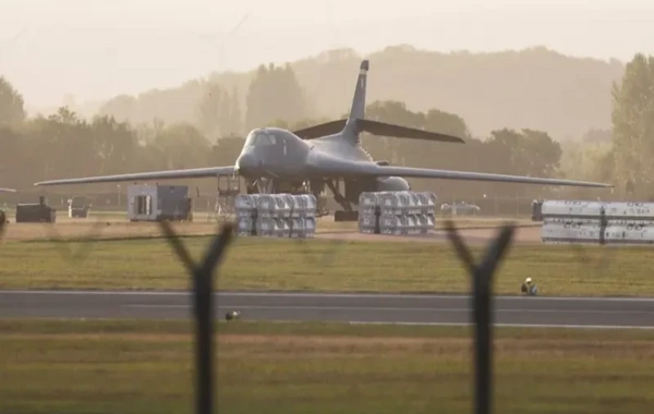 Britaniyada ABŞ aviabazasının yaxınlığında 5 nəfər saxlanılıb