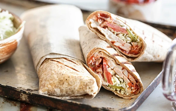 Woman in Moscow tried to sell hashish by hiding it in shawarma