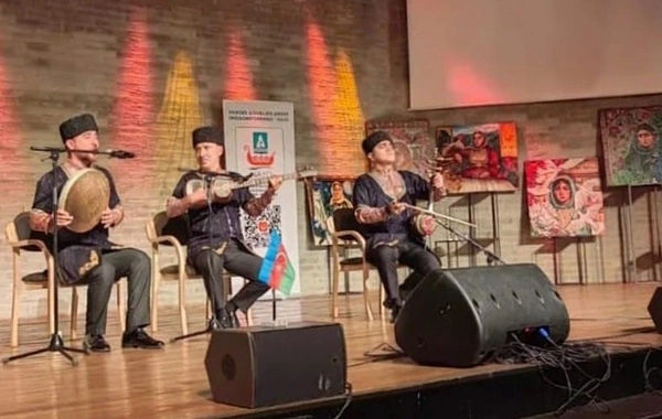 Norveçdə Zəfərin beşinci ili qeyd olunub