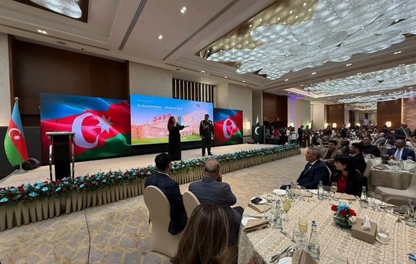 Zəfər Gününün 5-ci ildönümü Pakistanda təntənəli şəkildə qeyd olunub