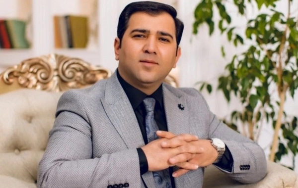Babək Niftəliyev verilişdə meyxana dedi