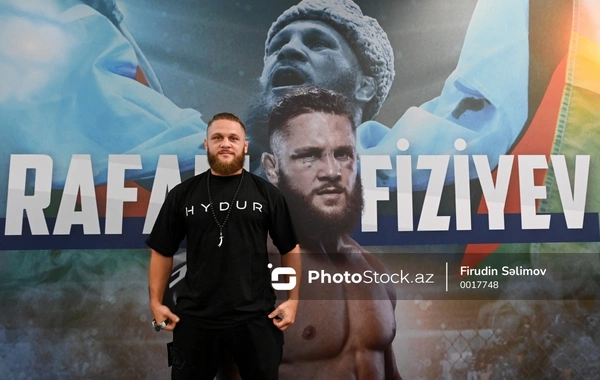 Rafael Fiziyev UFC turnirində iştirak etmək üçün Bakıya gəlib