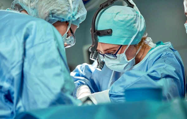 Bakıda estetik əməliyyat etdirən qadın öldü