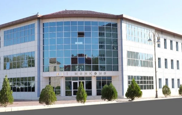 Naxçıvan Ali Məhkəməsində şöbə müdirlərinə artıq ödəniş edildiyi məlum olub