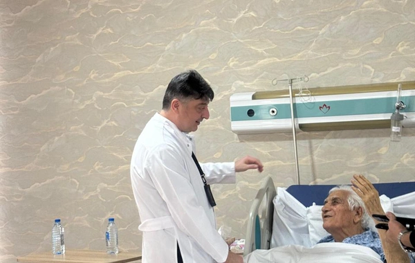 Xalq şairi Nəriman Həsənzadə ürəyindən əməliyyat olunub