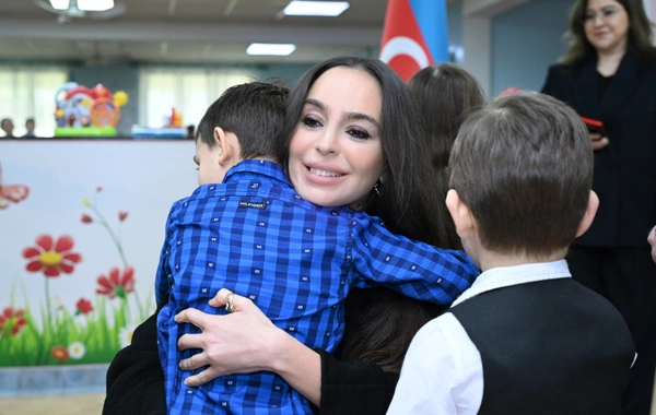 Leyla Əliyeva Tiranada Hannah və Rosafa uşaq evini və Mother Teresa Universitet Xəstəxana Mərkəzini ziyarət edib