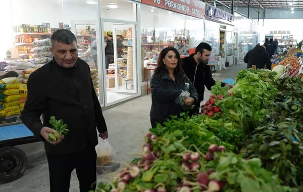 Azərbaycanlı məşhurlar yeni Keşlə bazarında alış-veriş etdilər