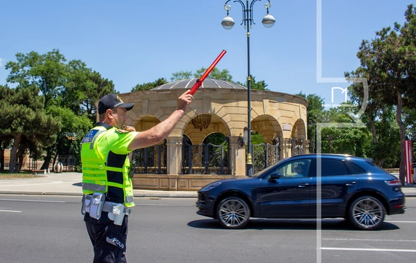Polis Günündə də post başında – Bakının küçələrindən diqqətçəkən FOTOLAR