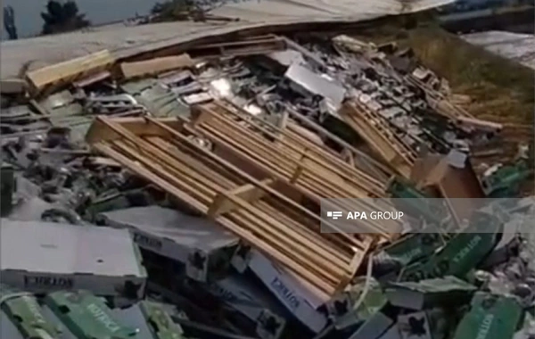 Qusarda yük maşını aşıb, ölən var