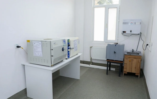 1 saylı İxtisaslaşdırılmış Poliklinikanın Laboratoriya şöbəsinin açılışı olub