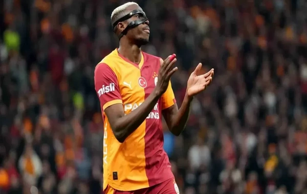 Qalatasarayın hücumçusu Viktor Osimhen əməliyyat olunub