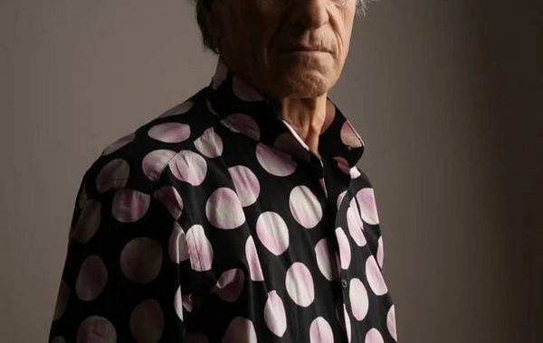 Beyninə qan sızan məşhur aktyor REANİMASİYAYA YERLƏŞDİRİLDİ