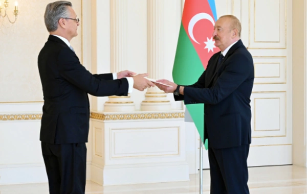 İlham Əliyev Almaniyanın Azərbaycanda yeni təyin olunmuş səfirinin etimadnaməsini qəbul edib