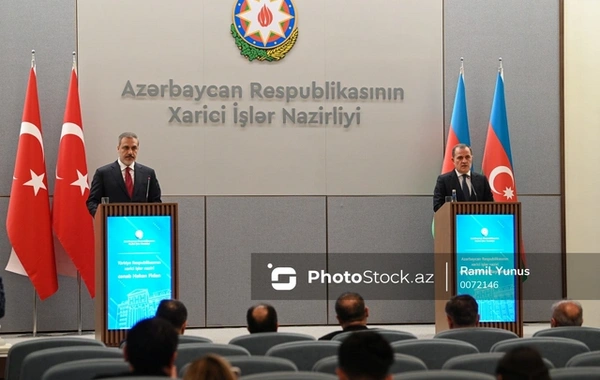 Джейхун Байрамов и Хакан Фидан выступили с заявлениями для прессы