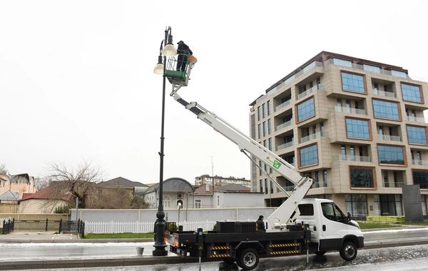 Güclü yağışdan sonra Bakıda genişmiqyaslı daxili iməcilik keçirilib