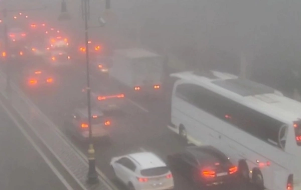 Bakıda bir sıra yollarda sıxlıq yaranıb