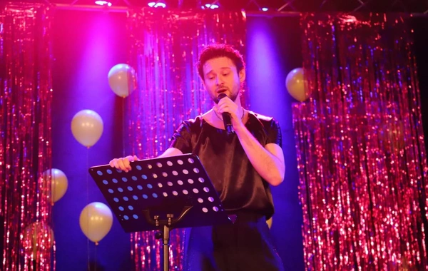 "Eurovision–2011" qalibi ELDAR Münhendə OGAE Germany fan-klub görüşündə çıxış edib