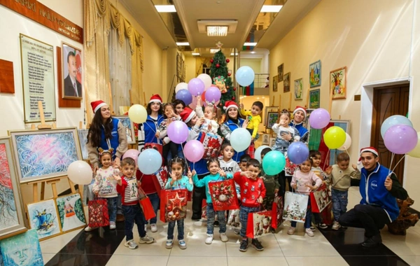 Leyla Əliyevanın təşəbbüsü ilə bir sıra uşaq müəssisələrində Yeni il tədbiri keçirilib