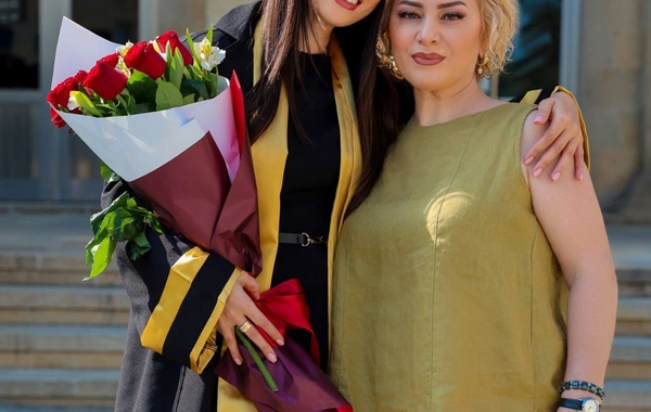 Aktrisa Zarina Qurbanova məzun oldu