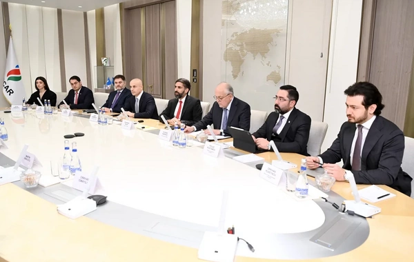 SOCAR Britaniya şirkəti ilə rəqəmsallaşdırma üzrə əməkdaşlığı nəzərdən keçirib