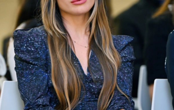 Heydər Əliyev Fondunun dəstəyi ilə alınan musiqi alətlərinin təqdimatı olub Heydər Əliyev Fondunun dəstəyi ilə alınan musiqi alətlərinin təqdimatı olub