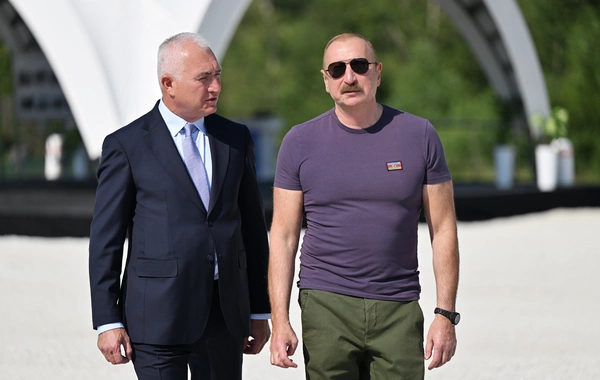 İlham Əliyev Laçında "Həkəriçay" su anbarının təməlini qoyub