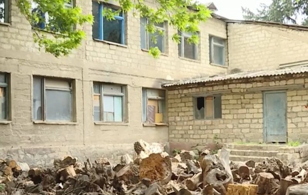 Siyəzəndə yararsız vəziyyətdə olan məktəb təmir ediləcək
