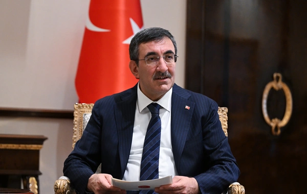 Türkiyənin vitse-prezidenti Azərbaycana gəlib