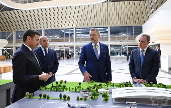 Slovakiya prezidenti Füzuli aeroportundan təyyarə ilə Bakı şəhərinə yola düşüb