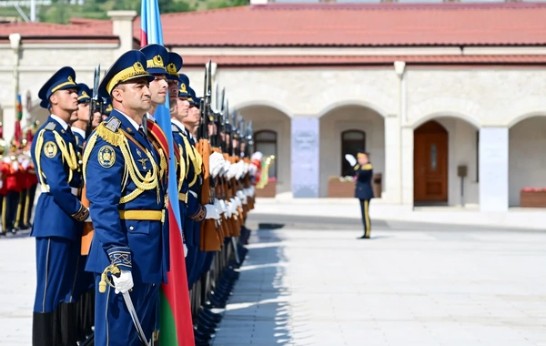 In Shusha, the official welcoming ceremony for Peter Pellegrini was held