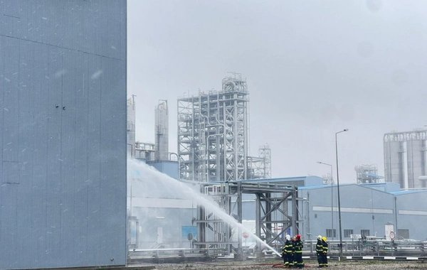 FHN zavodda təlim keçirdi