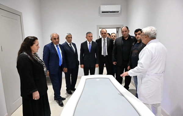 Layiqli Əmək Səfirləri ilə görüş keçirilib
