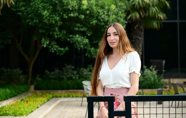 Leyla və Arzu Əliyevalar Dənizkənarı Milli Parkda açılış və təqdimat mərasimlərində iştirak ediblər