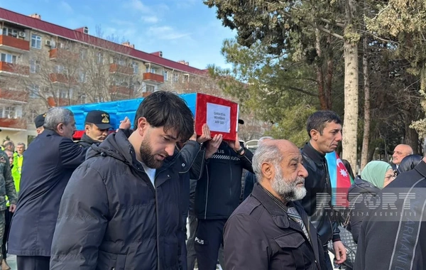 Sumqayıtda I Qarabağ müharibəsinin xanım şəhidi ilə vida mərasimi keçirilib