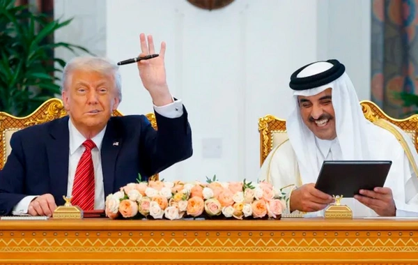 The United States and Qatar signed an agreement for 1.2 trillion dollars