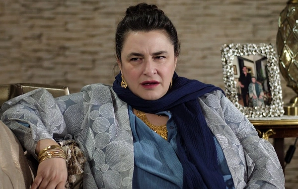 Tanınmış aktrisadan ETİRAF: İlk sevişdiyim adamı unutmaq istəməzdim