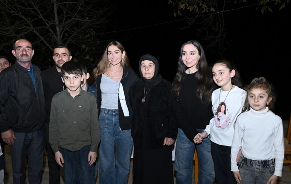 Leyla Əliyeva və Arzu Əliyeva Astarada Pəncəli Teymurovun ailəsini ziyarət ediblər