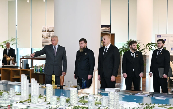 Prezident İlham Əliyev və Rusiyanın Çeçenistan Respublikasının başçısı "Bakı Ağ Şəhər"də olublar