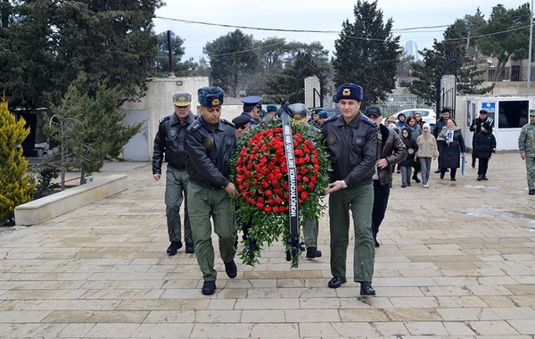 Şəhid hərbi pilot Famil Məmmədlinin xatirəsi yad edilib