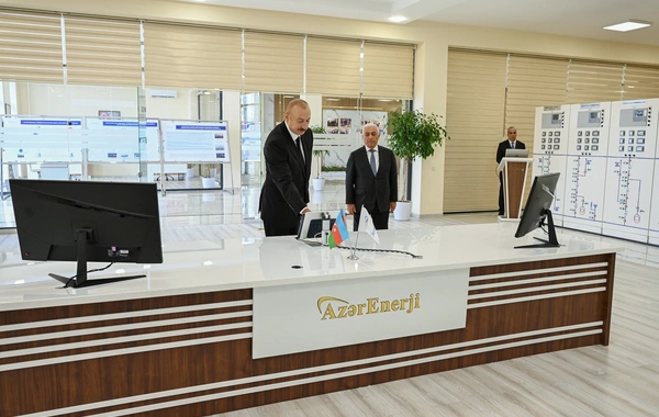 İlham Əliyev "Yeni Səngəçal" yarımstansiyasının açılışında iştirak edib