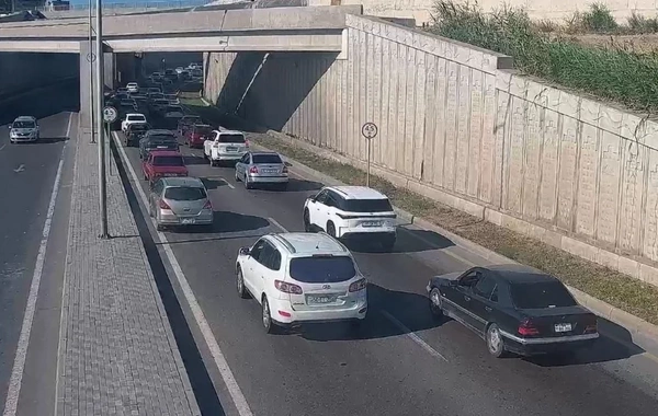 Paytaxtın hansı küçələrində sıxlıq müşahidə olunur?