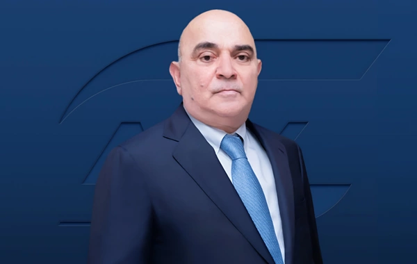 İlham Əliyev İqbal Hüseynovu vəzifəsindən azad etdi